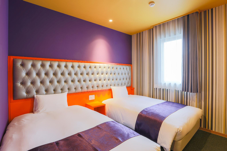 Bedroom 10