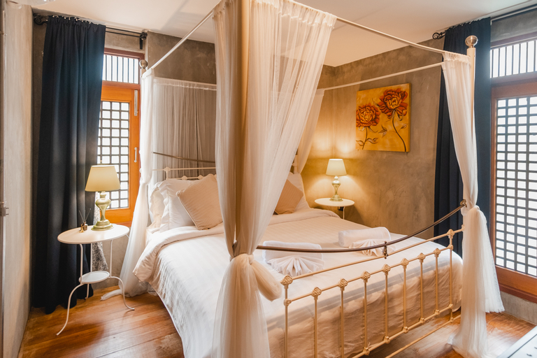 Bedroom 6