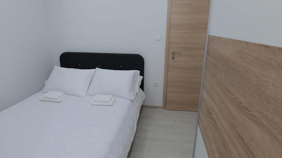Others 3, Apartmani Miki, Split