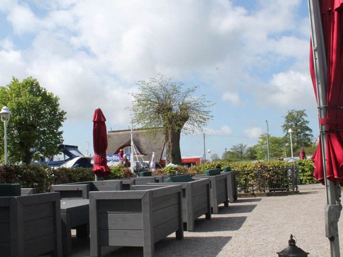 Others 5, Ruhiges Ferienhaus in Zingst-urlaub Nahe am Strand, Vorpommern-Rügen