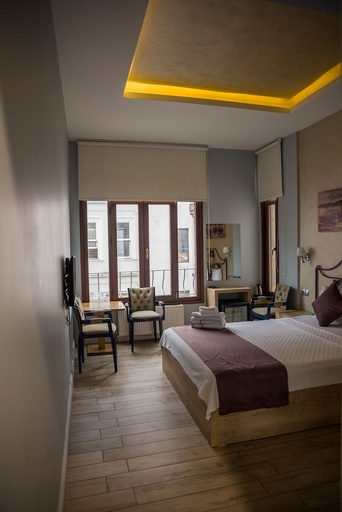 Bedroom 2, RAGIP PASHA APARTMENTS, Beyoğlu