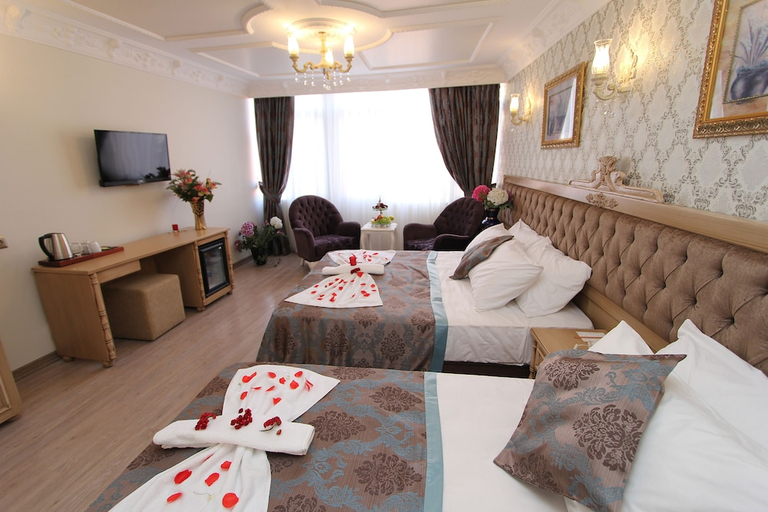 Bedroom 3, Apple Tree Hotel, Fatih