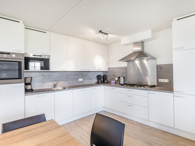 Others 4, Luxurious Villa in Weert for 24 Persons, Weert