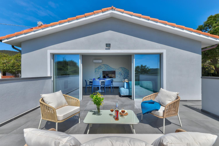 Others 5, Villa Serena vista mare, Livorno