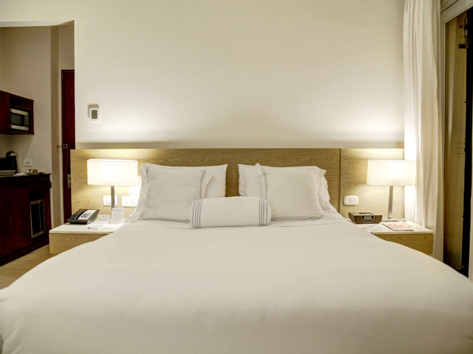 Hotel Boutique Bovedas de Santa Clara By Accor - Tap to explore photos
