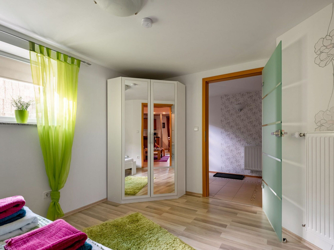 Others 5, Apartment With Fenced Garden in Faid, Cochem-Zell