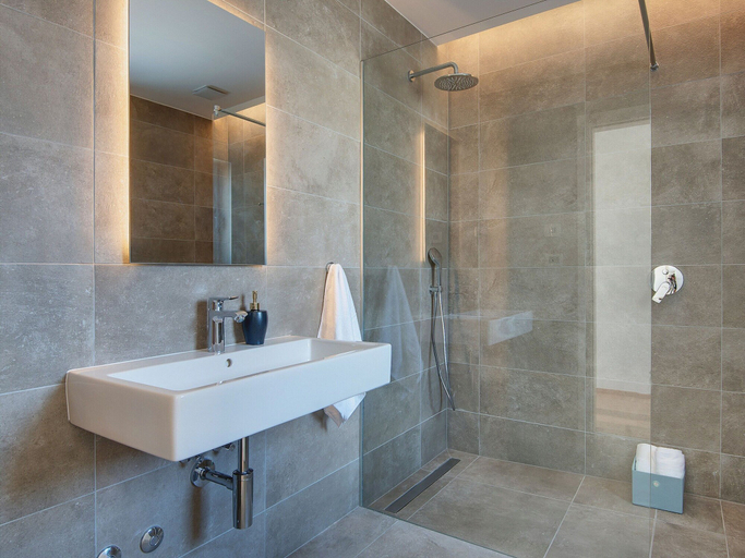 Bathroom 3, Villa in Vodnjan With Garden, Vodnjan