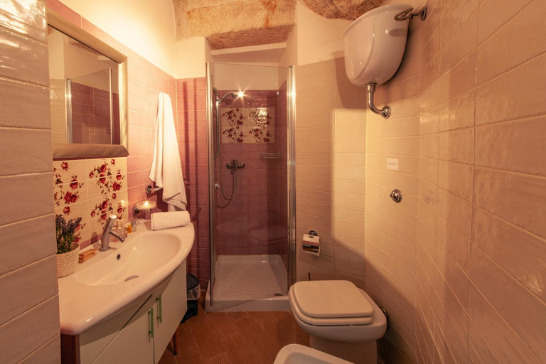 Others 4, Lamanna HOUSE, Bari