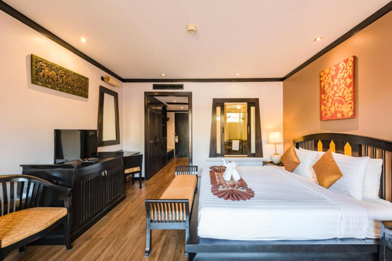 Bedroom 12