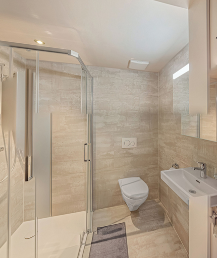 Bathroom 2, Hotel Rütli am Bahnhof Rüti ZH, Hinwil