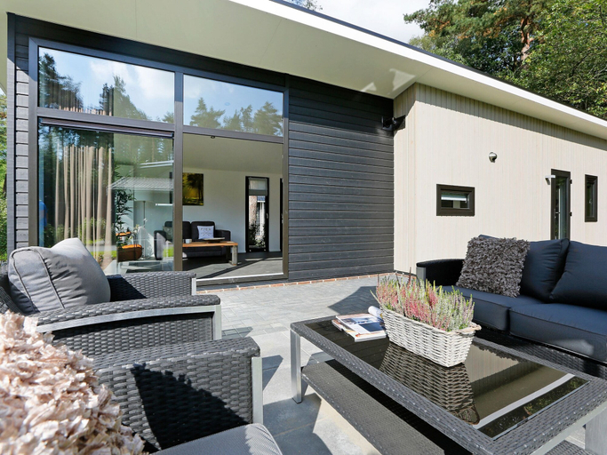 Others 5, Chic Forest Lodge with Sauna, Hof van Twente