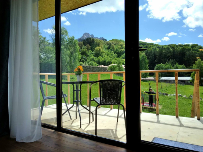 Others 5, Terkhena, Kazbegi