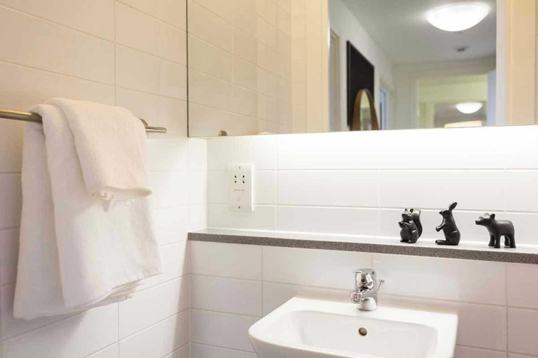 Bathroom 3, Chapter Spitalfields - Campus Accommodation, London