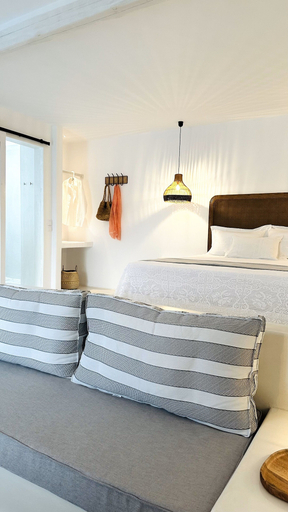 Bedroom 5, Myconian Theros, South Aegean