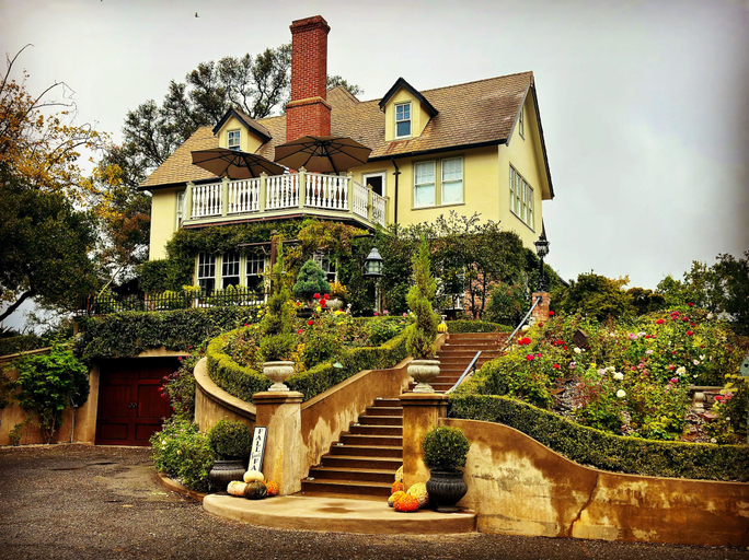 Exterior & Views 1, The Inn on Knowles Hill, Tuolumne