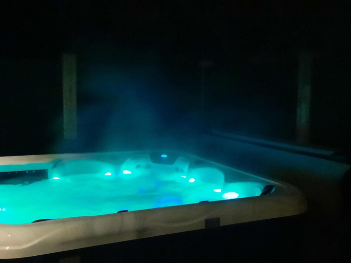 Property amenity, Stylish Farmhouse With Spa Tub, Achtkarspelen