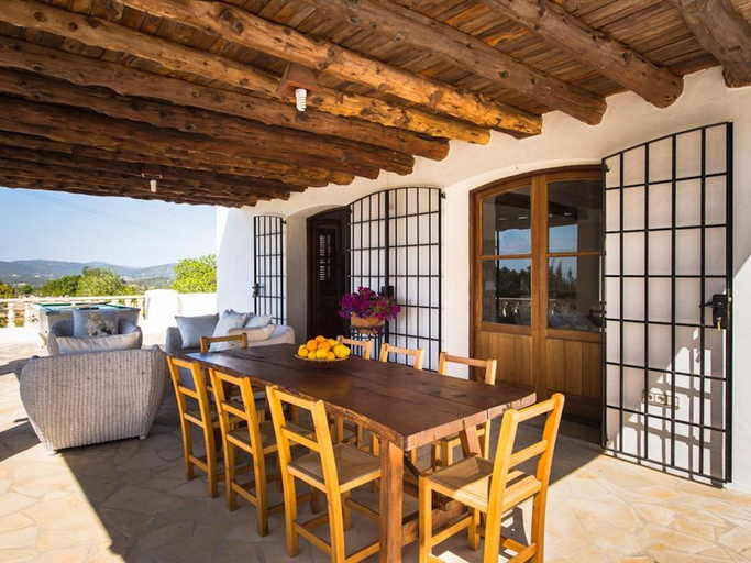 Balcony 2, Belvilla by OYO Cantito, Baleares