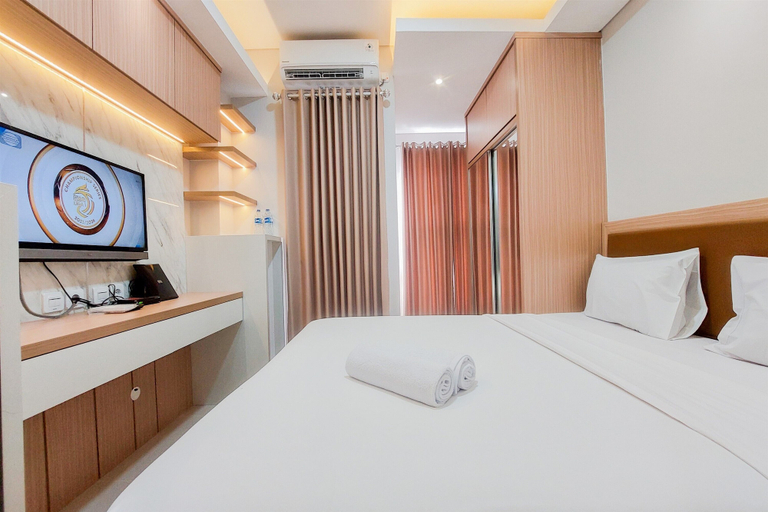 Room 5, Comfy Designed Studio Transpark Bintaro Apartment, South Tangerang