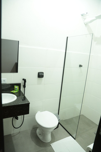 Bathroom 3, Smart Hotel, Guaxupé