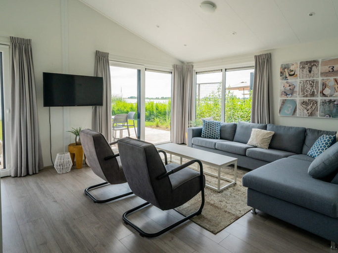 Primary image, Modern Chalet on the Water of the Markermeer, Stede Broec
