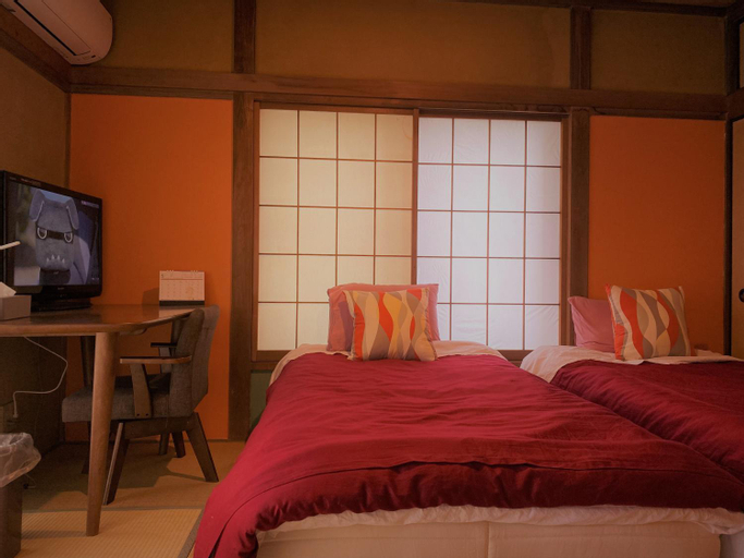Bedroom 8