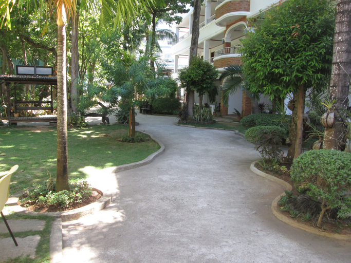 Exterior & Views 2, Grand Boracay Resort, Malay