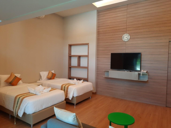 Bedroom 9