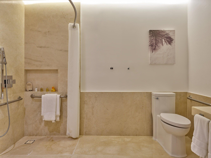 Bathroom 5, Live Aqua Beach Resort Cancun, Benito Juárez