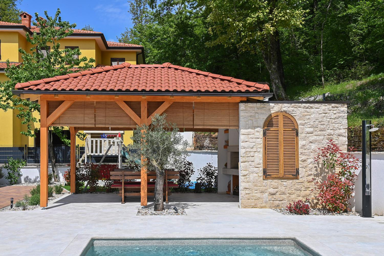 Others 4, Villa Suzana with Heated Pool and outdoor billiards, Opatija/Veprinac