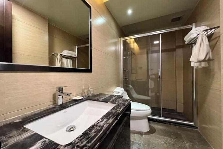 Bathroom 4, Eden Hotel, Shantou