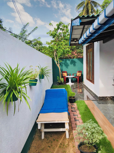Others 4, Saki Villa, boat tours & sea food with rotti, Hikkaduwa