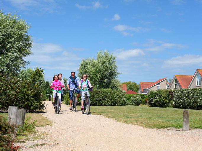 Miscellaneous, Bungalow in Zeebad Near the Beach, Sluis
