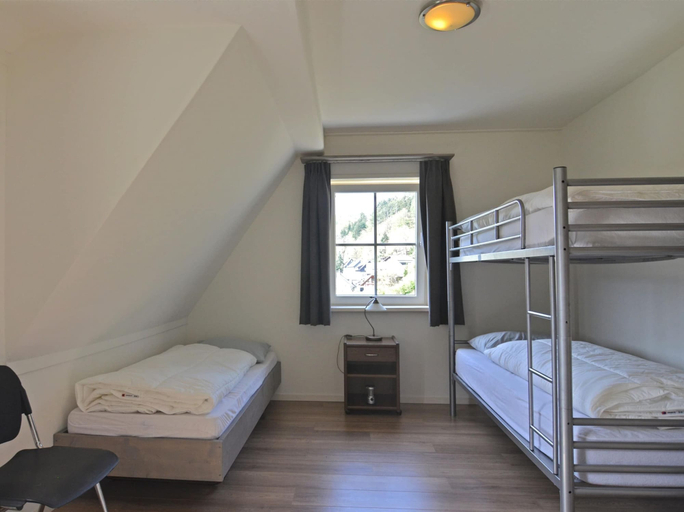 Bedroom 2, Lovely Group House near Winterberg with Private Sauna, Garden, & Terrace, Hochsauerlandkreis