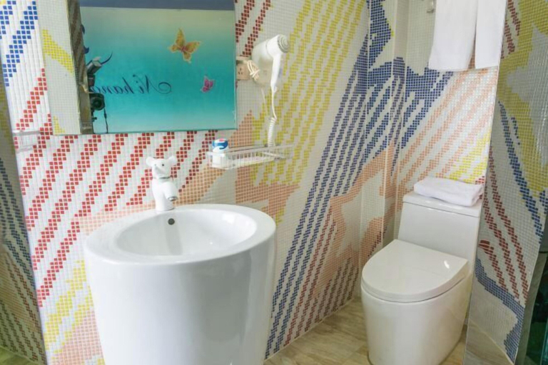 Bathroom 29