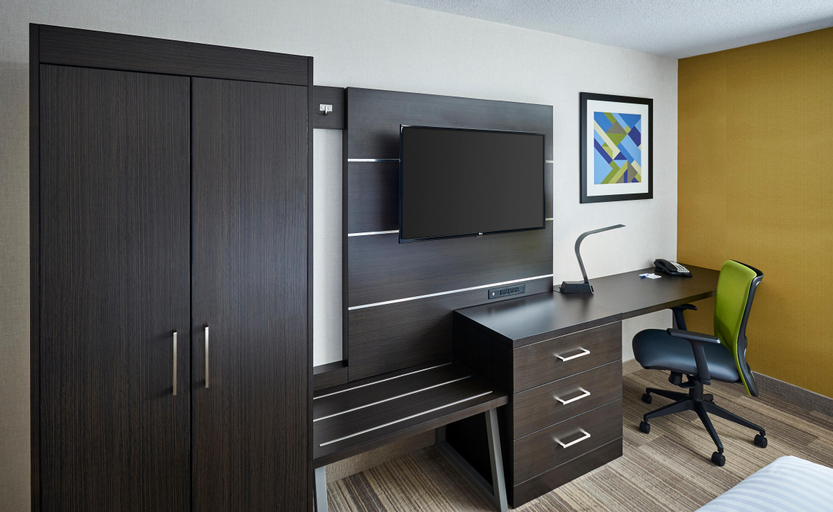 Bedroom 17