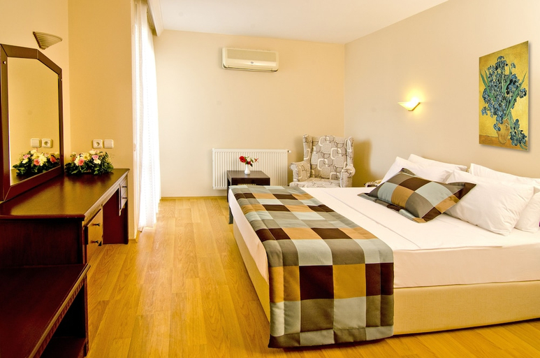 Bedroom 3, Citys Hill Hotel, Kuşadası