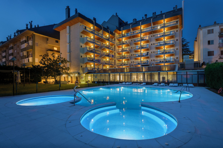 Exterior & Views 2, Oroel Hotel & SPA, Huesca