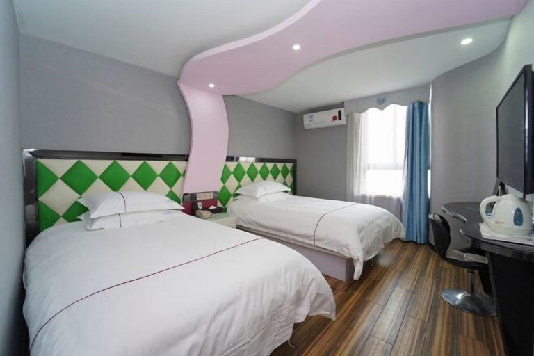 Bedroom 7