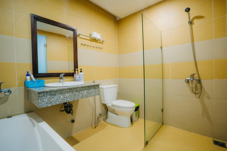 Bathroom 4, HOI AN 4 BEDROOM VILLA WITH PRIVATE POOL / BBQ, Da Nang