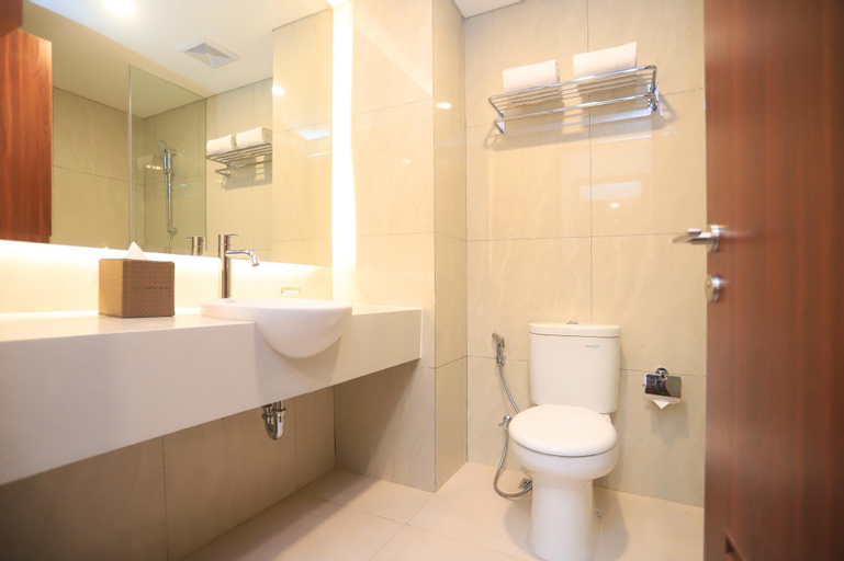 Bathroom 8