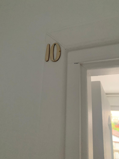 Others 3, Villa Tenjin chambre 16, Seine-Saint-Denis