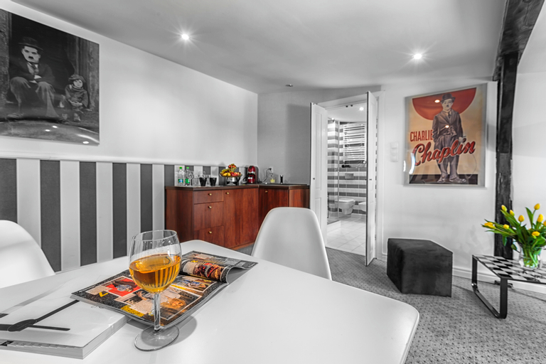 Dining Room 1