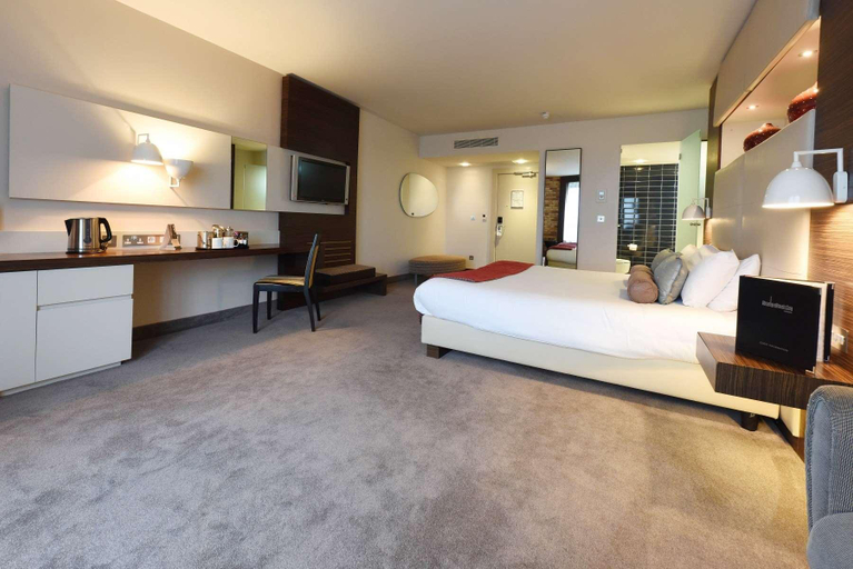 Bedroom 3, Absolute Hotel Limerick