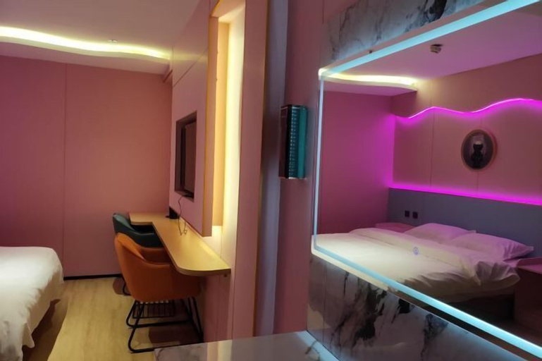 Bedroom 8