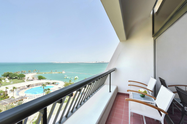Bedroom 3, Sheraton Grand Doha Resort & Convention Hotel, Doha