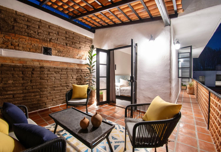 Others 2, Casa Irake, Guadalajara