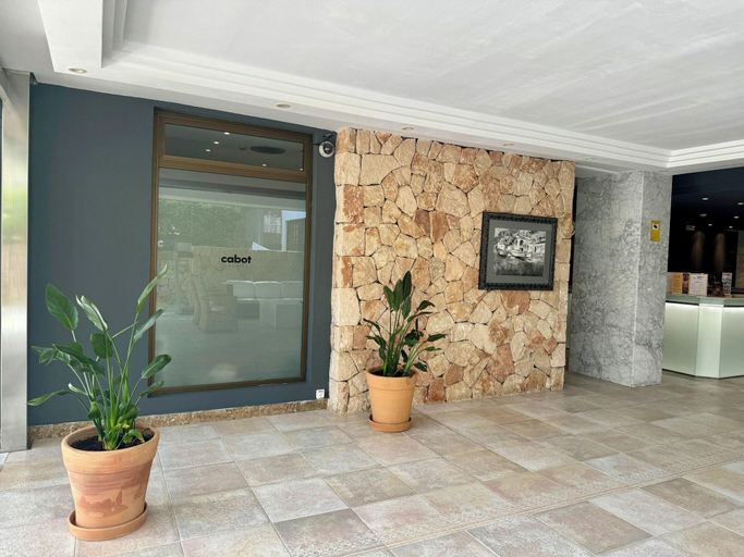 Public Area 2, Hotel Cabot Cala Ferrera, Baleares