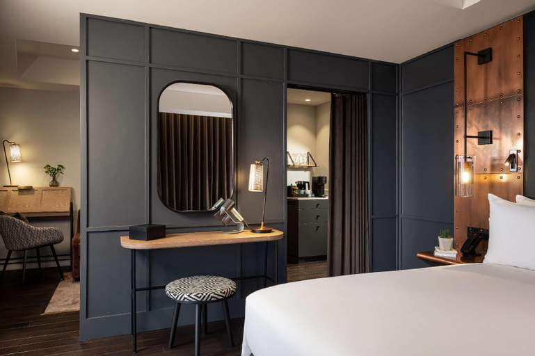 Bedroom 15