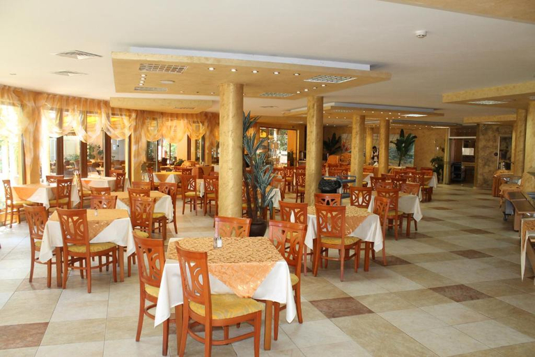 Food & Drinks 5, Yavor Palace, Nesebar