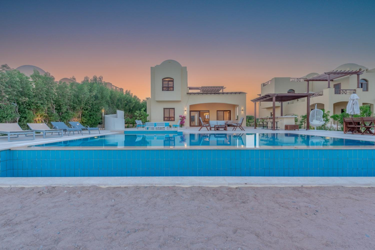 Sport & Beauty 2, Fresh Breeze High-End 2BR Villa with Private Pool, Sabina, El Gouna, Al-Ghurdaqah 2